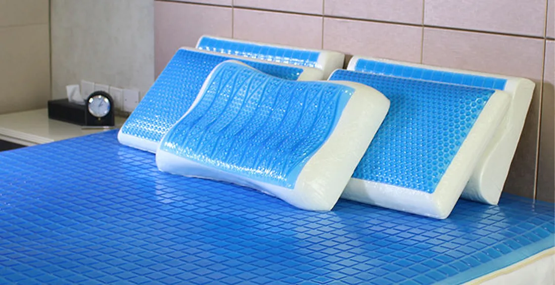 Cooling gel foam mattress display demonstrating temperature regulation and comfort