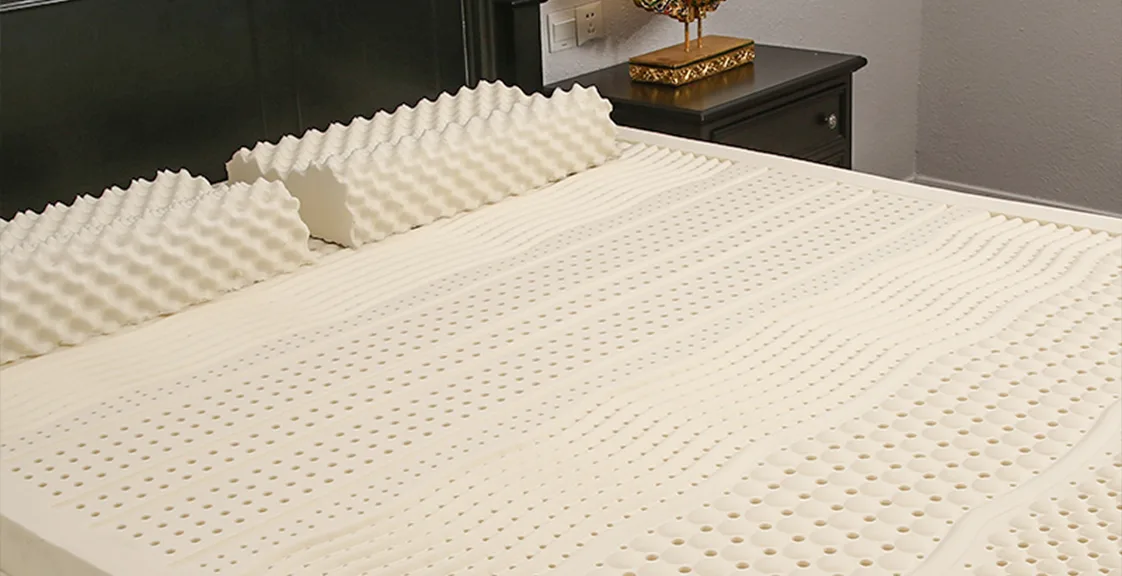 Natural latex mattress with breathable design
